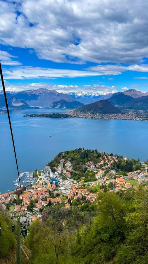 Apartment With View Lake Maggiore/Laveno Mombello 外观 照片